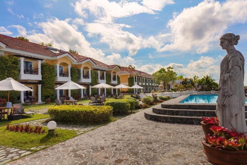 The Peacock Garden Hotell Panglao Exteriör bild